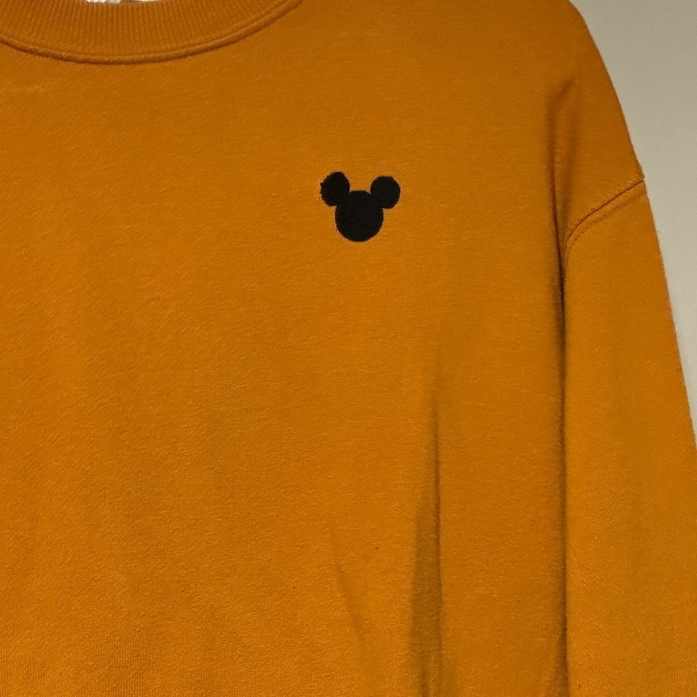 Disney Mickey Mouse Burnt Orange Sweatshirt Divided H&M Small - Picture 3 of 5